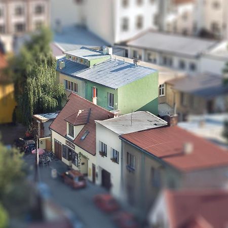 Penzion U Vinoteky Nymburk Eksteriør bilde